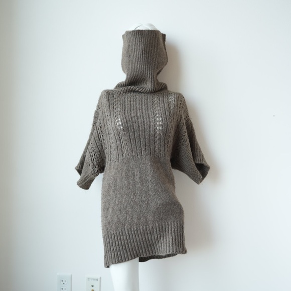 Elie Tahari Cashmere Tunic Sweater - Small - Picture 11 of 14